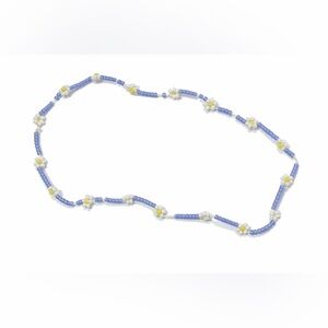 Dainty Beaded Daisy Bracelet